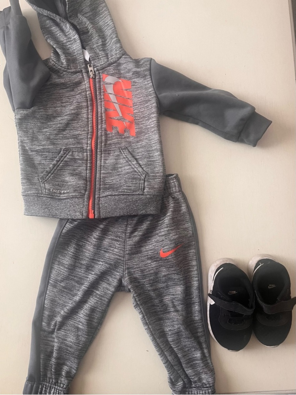 Nike gray baby jogger outfit and baby Nike sneakers size 6